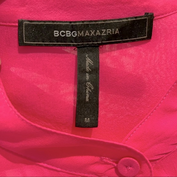 BCBG 100% SILK PINK SHIRT - Picture 3 of 4